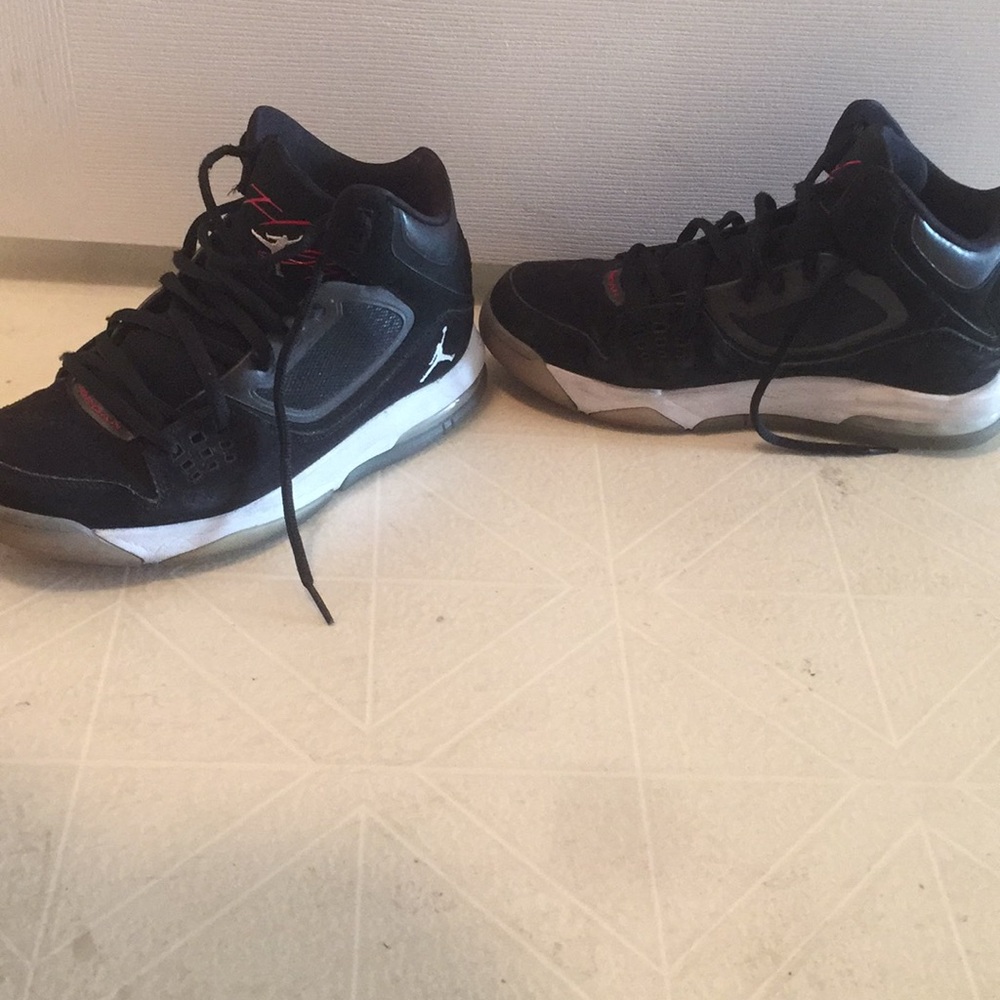 Jordan 23 - Picture 4 of 8